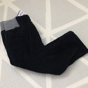 OLD NAVY boys black corduroy skinny pants. 12-18 months. Excellent condition.